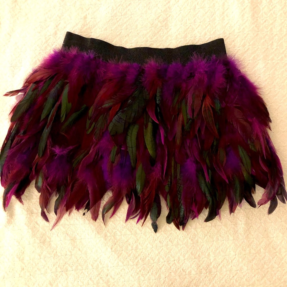 Feather mini skirt